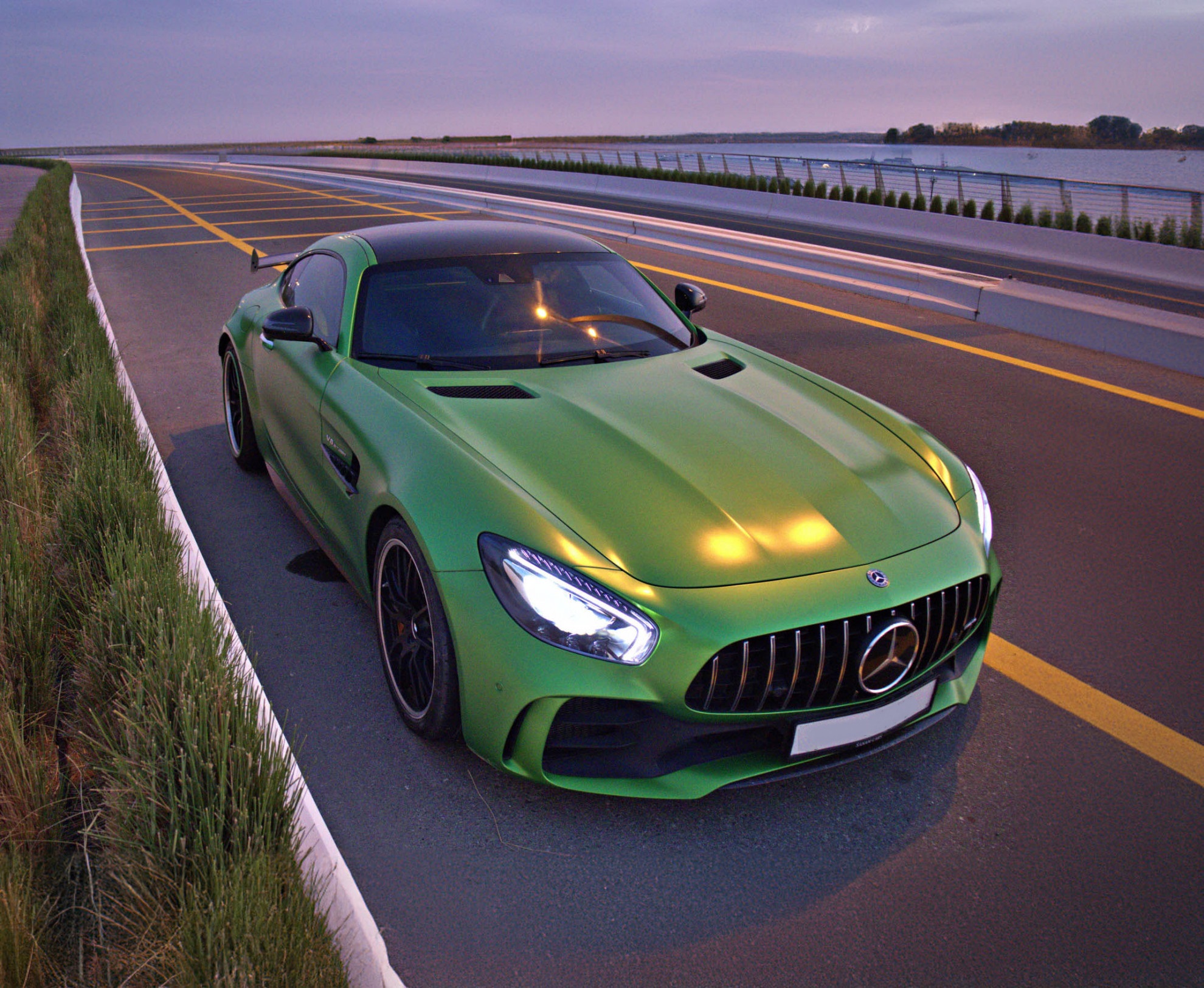 Mercedes Benz AMG GTR