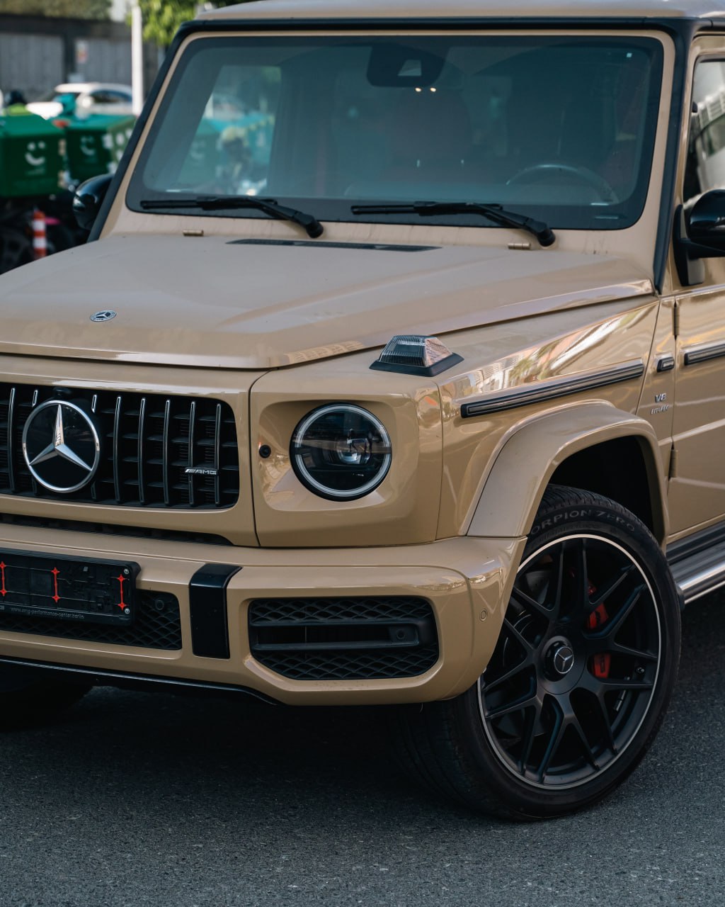 Mercedes-Benz G 63 AMG Desert Sand