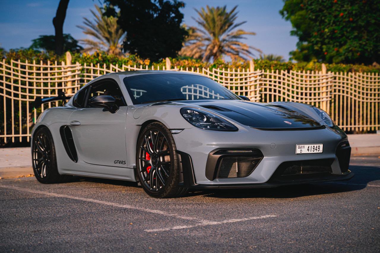 Porsche 718 Cayman GT4 RS