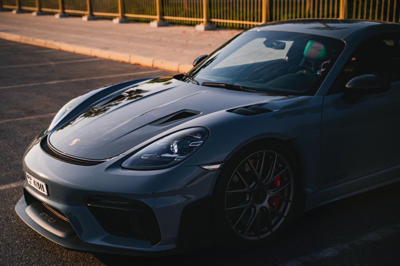 Porsche 718 Cayman GT4 RS